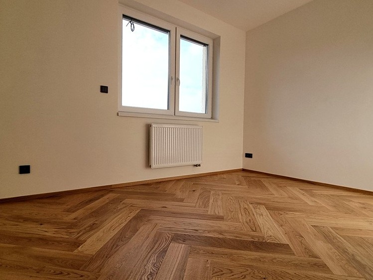 Квартира 4+kk на продаж, 108 м² (12 з 30)