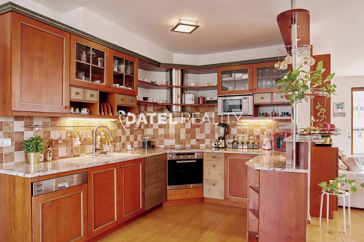 Pronájem bytu 3+kk 103 m² – fotografie 5