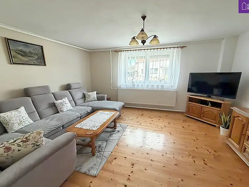 Prodej rodinného domu 86 m², pozemek 270 m², Podolí – náhled fotky 2