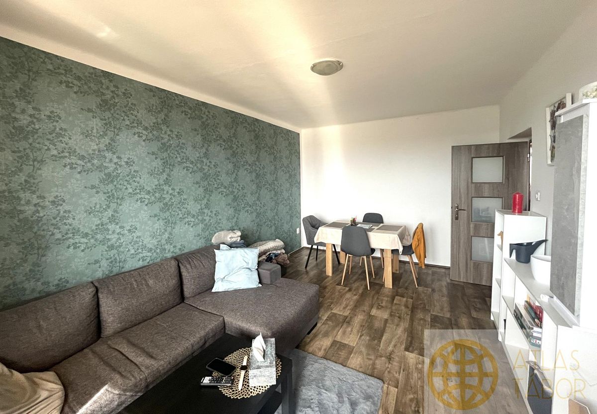 Pronájem bytu 2+1 59 m² – fotografie 4