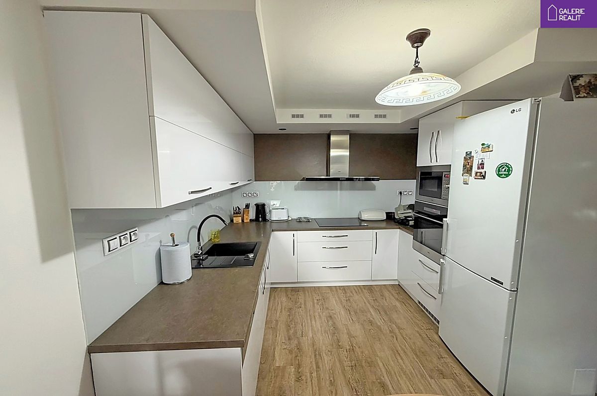 Prodej rodinného domu 86 m², pozemek 270 m² – fotografie 3