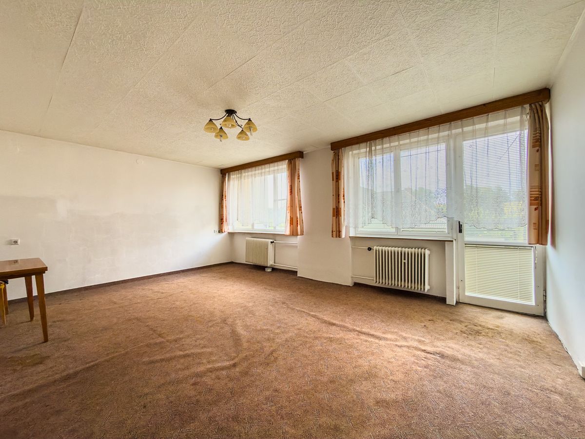 Prodej rodinného domu 170 m², pozemek 350 m² – fotografie 2