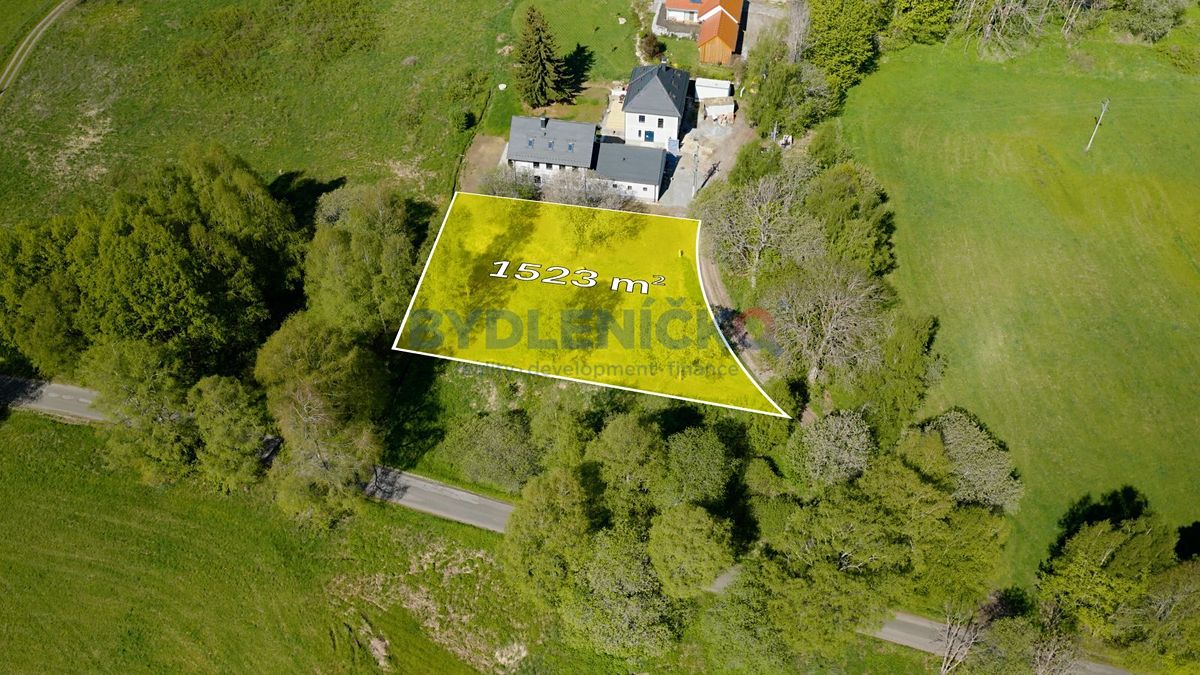 Prodej stavebního pozemku 1523 m²