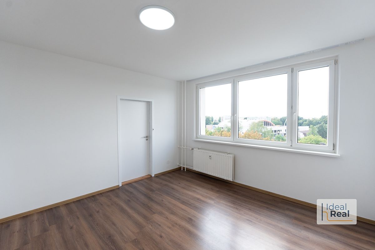 Pronájem bytu 2+1 46 m² – fotografie 4