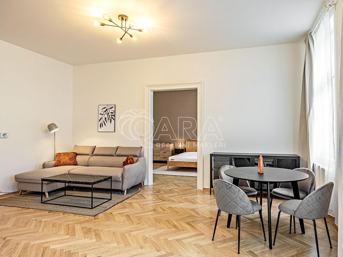 Pronájem bytu 2+kk 76 m² – fotografie 5