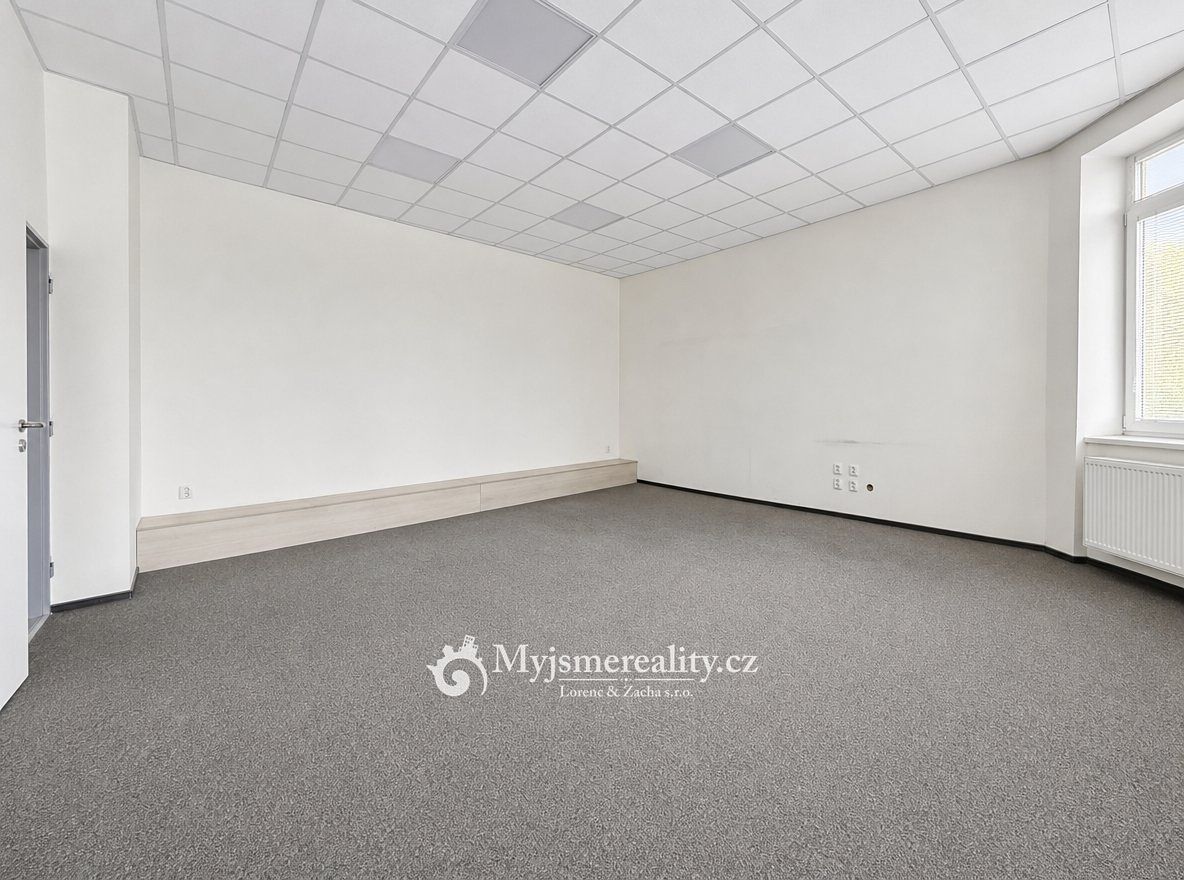 Pronájem kanceláře 65 m² – fotografie 4