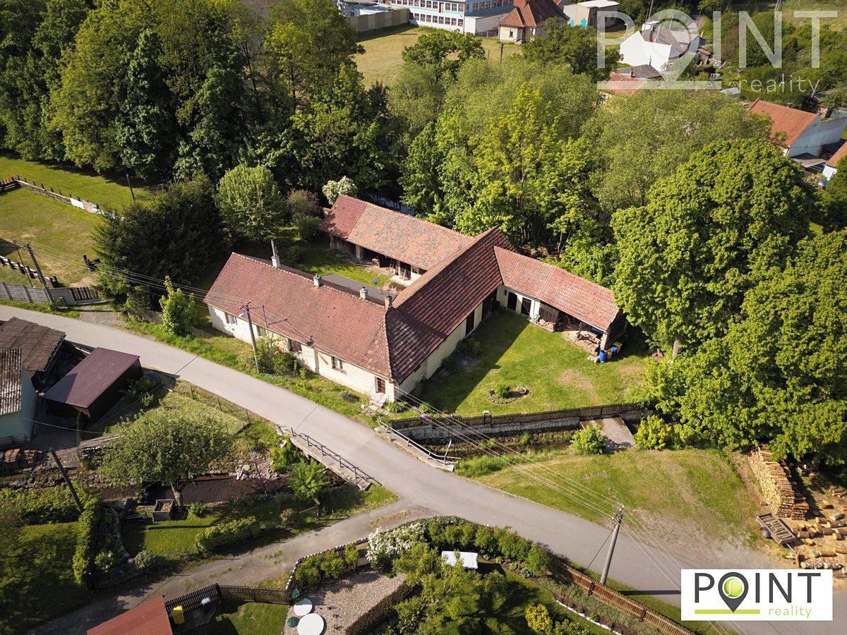 Prodej rodinného domu 145 m², pozemek 1180 m²