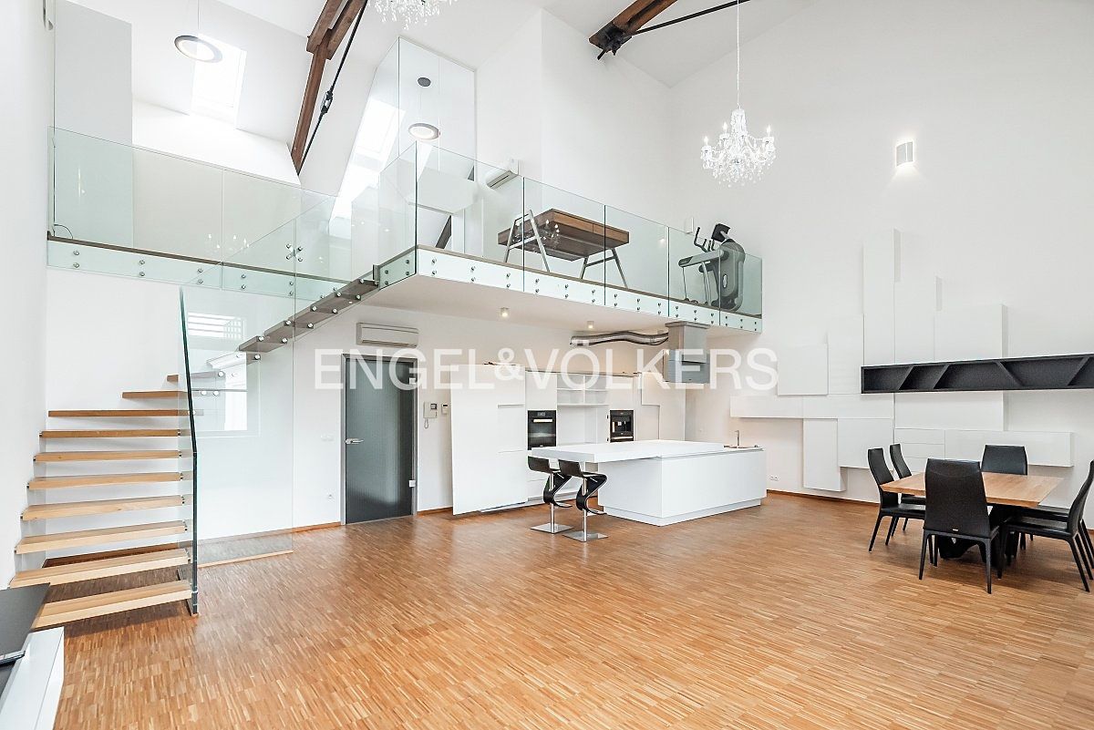 Pronájem bytu 3+kk 170 m² – fotografie 5