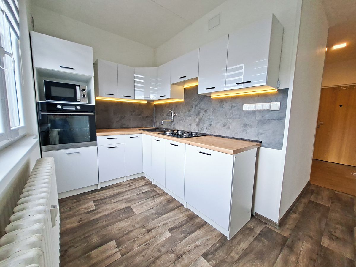 Prodej bytu 2+1 53 m² – fotografie 3