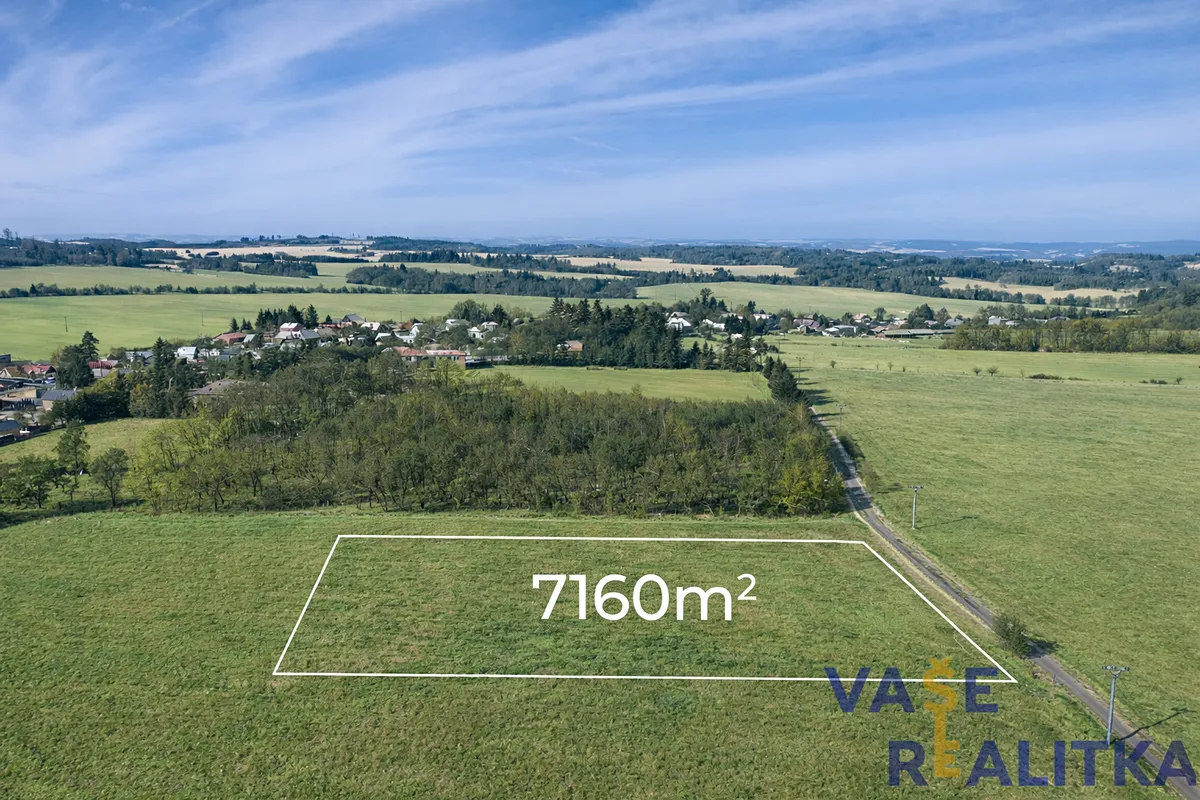 Prodej stavebního pozemku 7160 m²