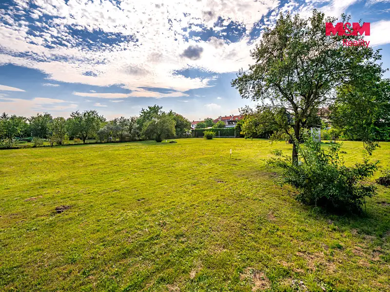 Prodej stavebního pozemku 1676 m², Dašice – náhled fotky 3
