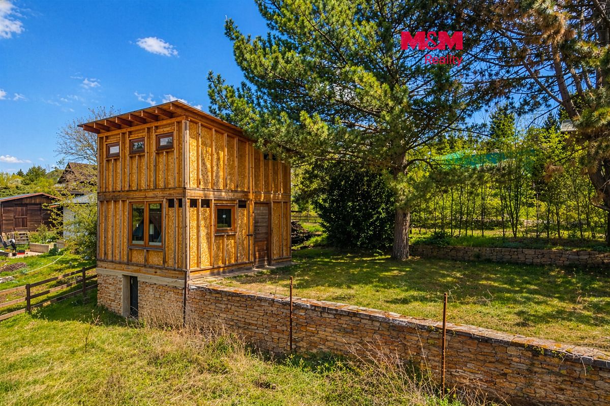 Prodej chaty 25 m², pozemek 384 m²