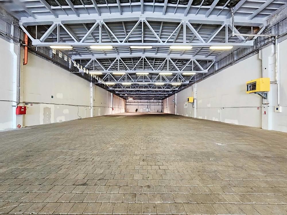 Pronájem skladového prostoru 1463 m² – fotografie 2