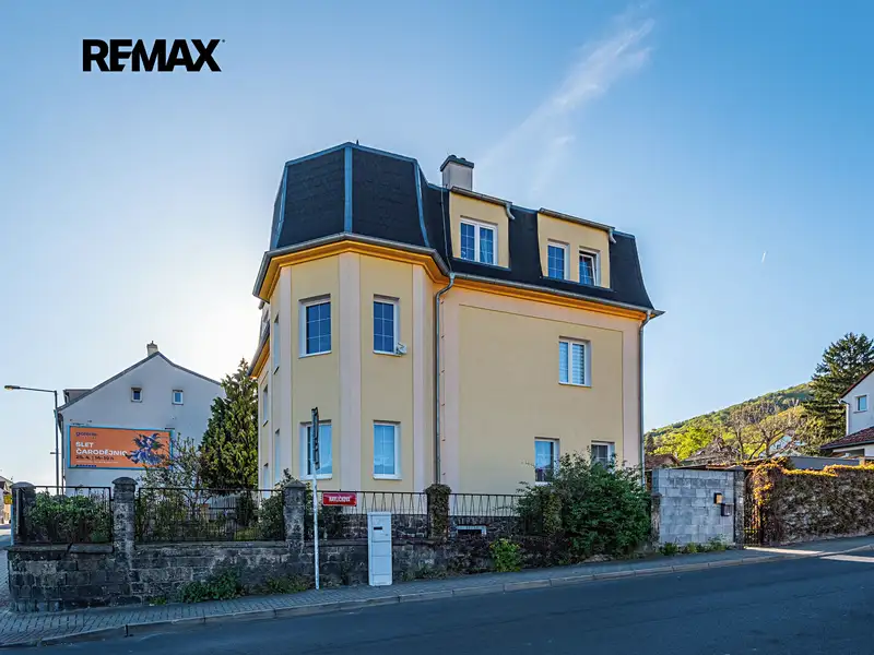 Prodej vícegeneračního domu 260 m², pozemek 180 m², Krupka – náhled fotky 2