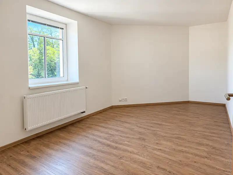 Prodej bytu 3+kk 67 m², Týn nad Vltavou – náhled fotky 3