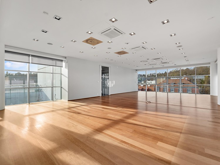 Комерційне приміщення в оренду, 600 м² (6 з 10)