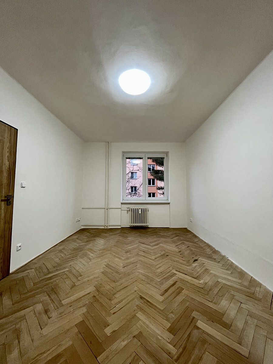 Pronájem bytu 3+1 67 m² – fotografie 4