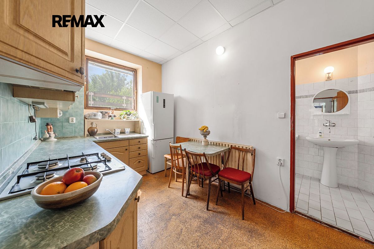 Prodej rodinného domu 139 m², pozemek 236 m² – fotografie 5