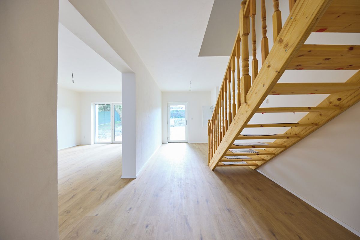 Prodej rodinného domu 111 m², pozemek 200 m² – fotografie 3