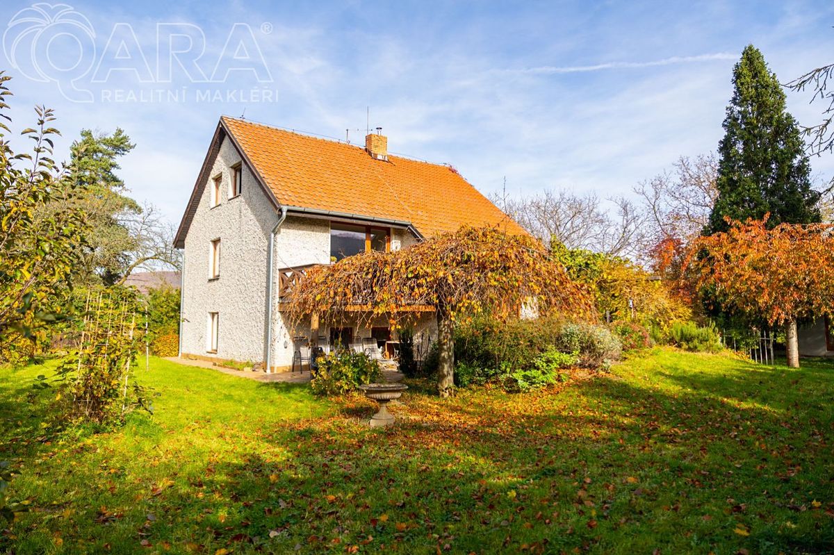 Prodej rodinného domu 167 m², pozemek 1300 m²