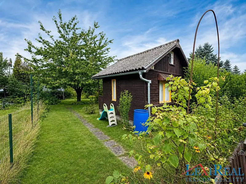 Prodej chaty 24 m², pozemek 300 m², Praha – náhled fotky 3