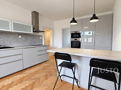 Pronájem bytu 3+kk 68 m²