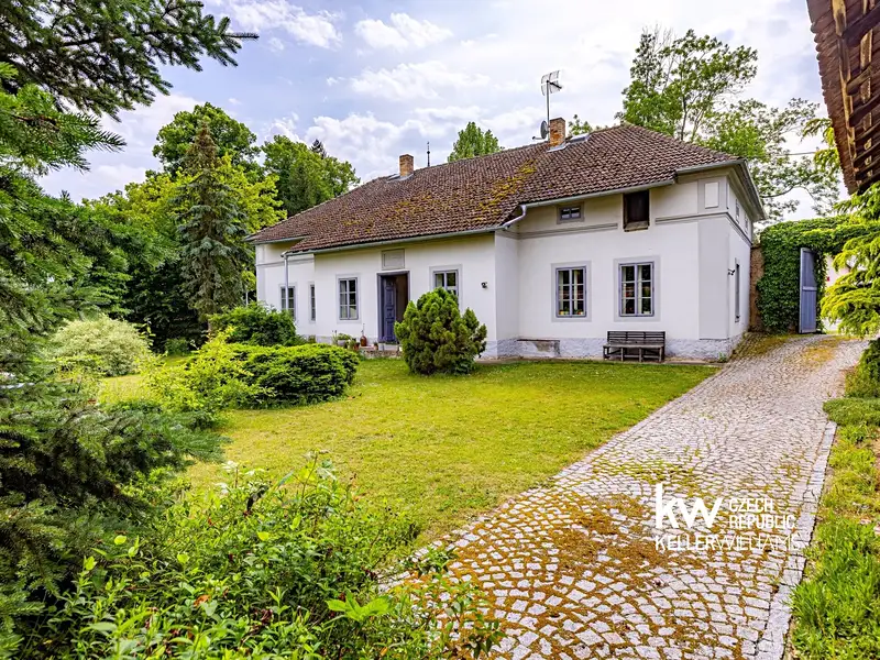 Prodej rodinného domu 157 m², pozemek 2065 m², Chrášťany – náhled fotky 3