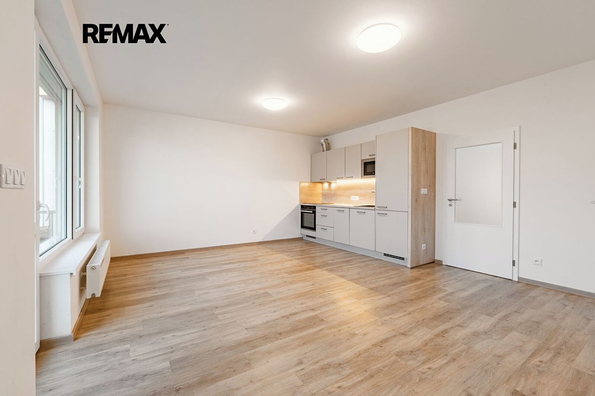 Pronájem bytu 3+kk 68 m²