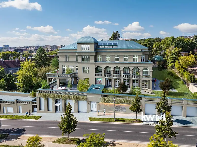 Prodej bytu 4+kk 167 m², Praha – náhled fotky 1