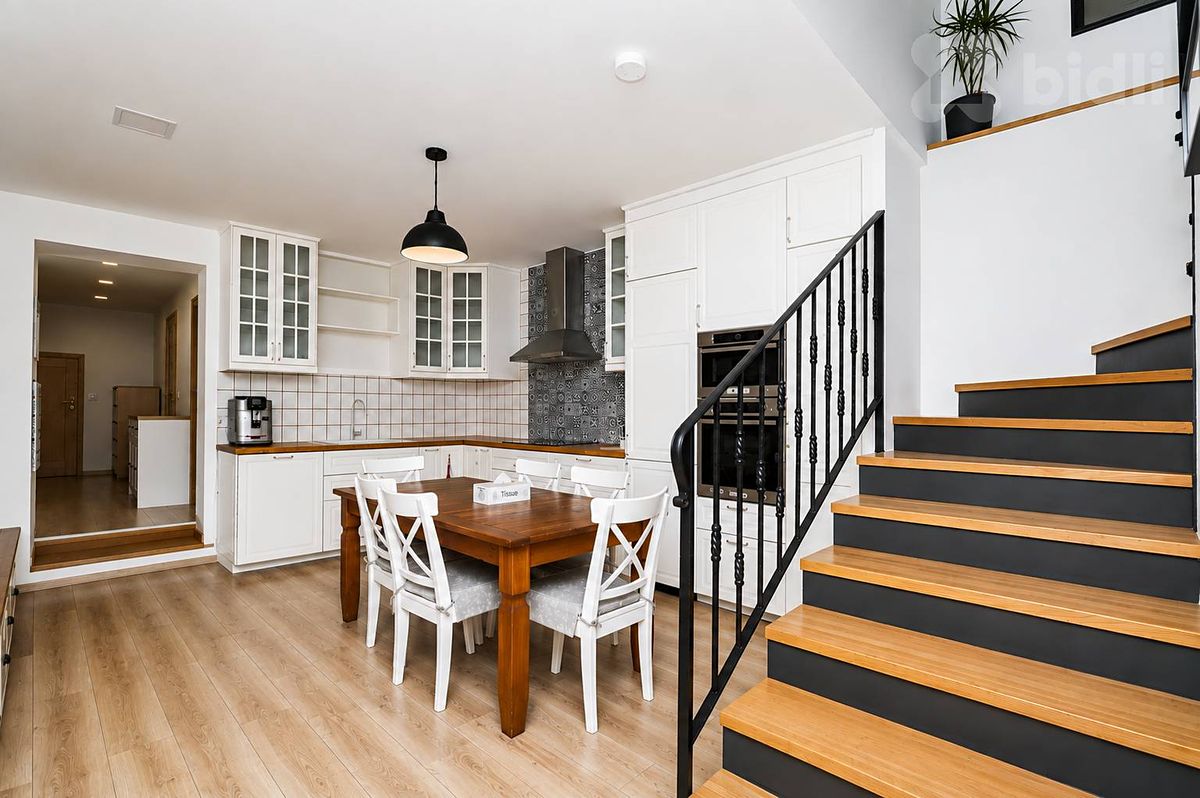 Prodej rodinného domu 164 m², pozemek 181 m² – fotografie 3