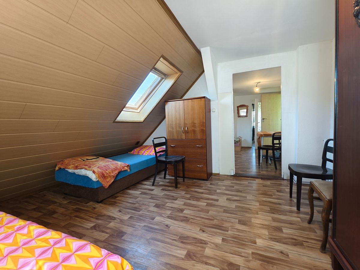 Pronájem bytu 2+1 45 m² – fotografie 4