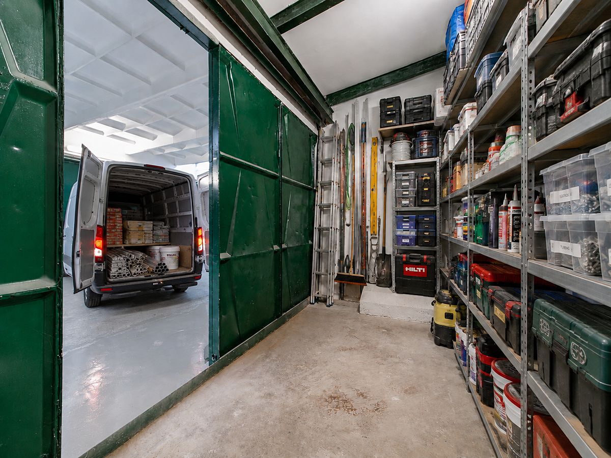Prodej skladového prostoru 11 m²