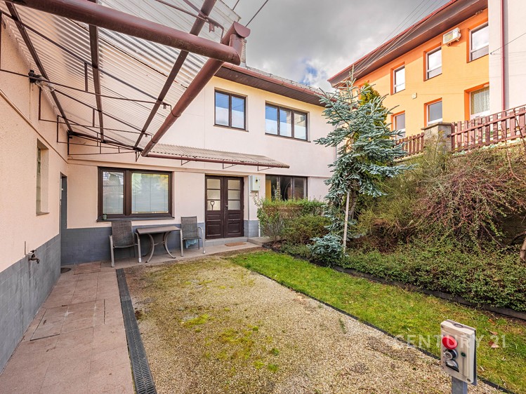 Будинок на продаж, 229 м² (5 з 28)
