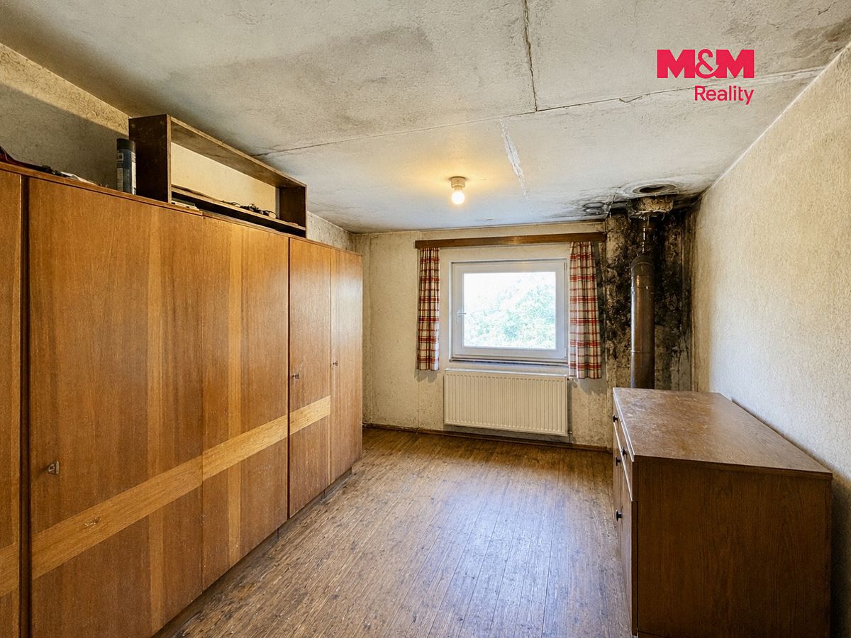 Prodej rodinného domu 330 m², pozemek 1628 m² – fotografie 5