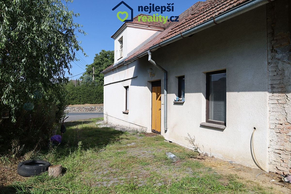 Prodej rodinného domu 100 m², pozemek 826 m² – fotografie 4