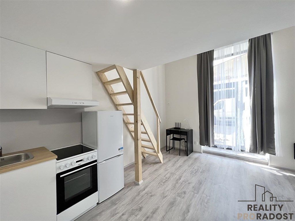Pronájem bytu 1+kk 22 m²