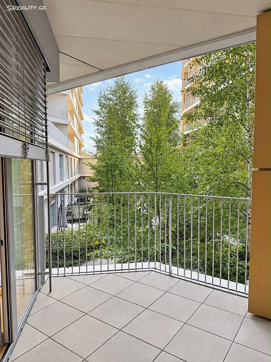 Pronájem bytu 2+kk 82 m² – fotografie 5
