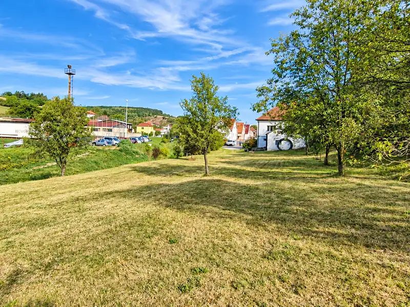 Prodej rodinného domu 80 m², pozemek 1900 m², Biskupice – náhled fotky 3
