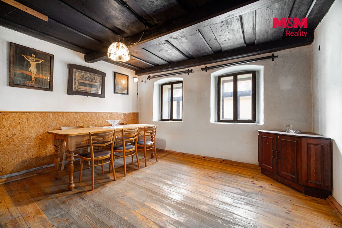 Prodej rodinného domu 164 m², pozemek 626 m² – fotografie 5