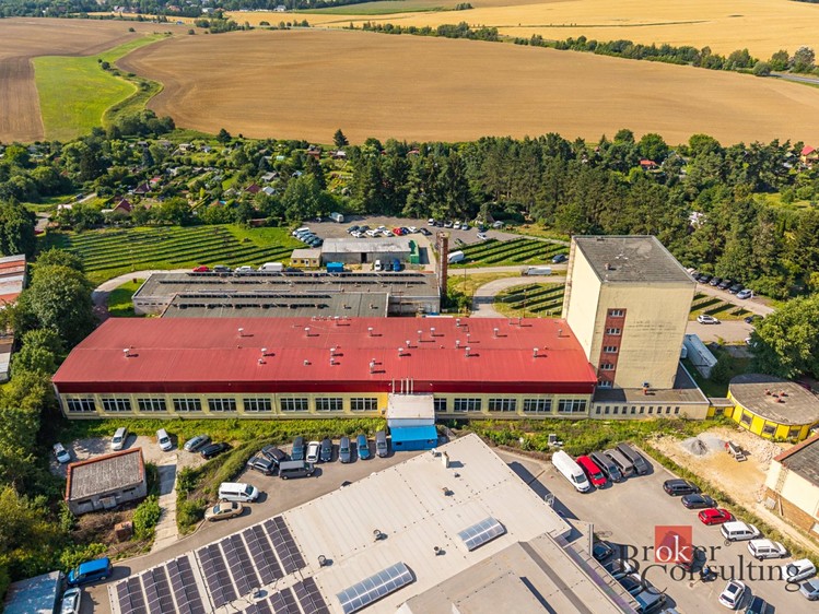 Комерційне приміщення в оренду, 2 520 м² (2 з 20)