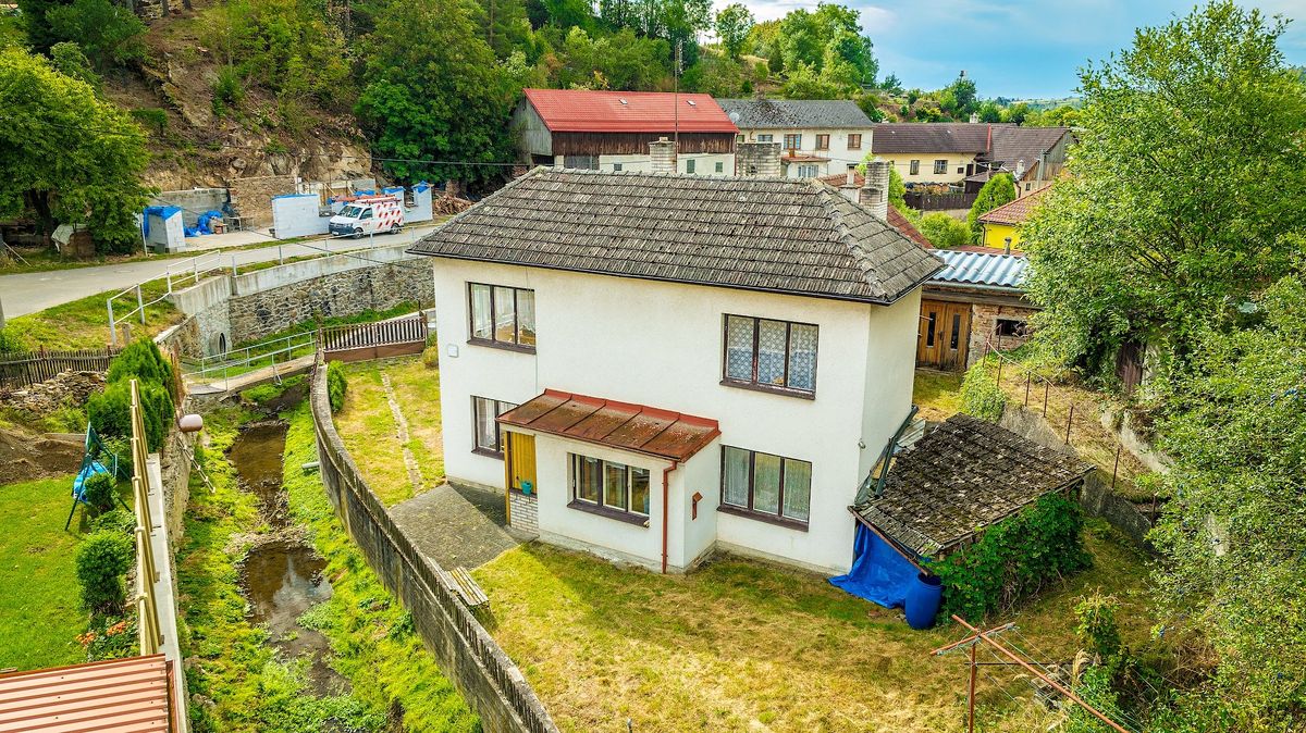 Prodej rodinného domu 91 m², pozemek 811 m² – fotografie 5