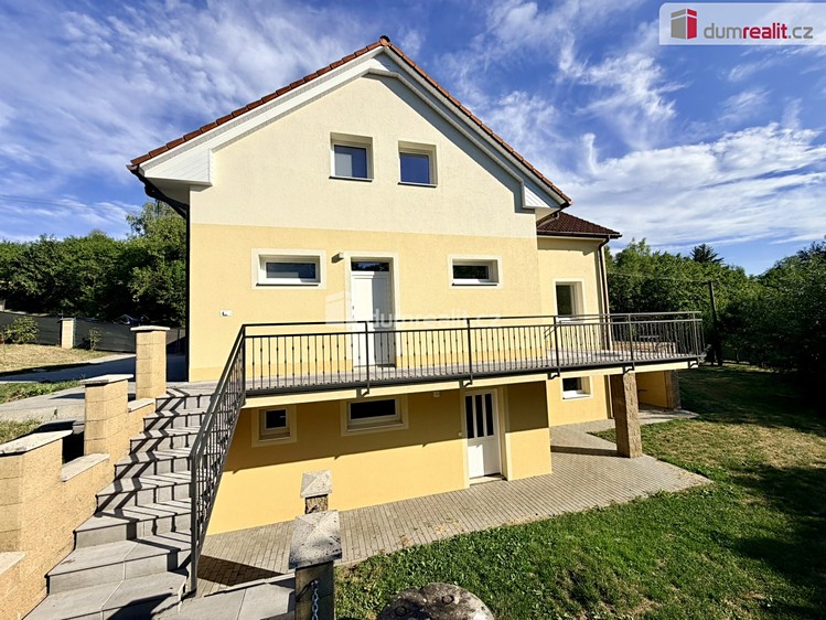 Будинок на продаж, 247 м² (3 з 24)