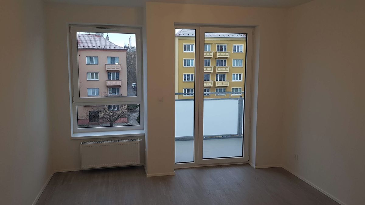 Pronájem bytu 1+kk 34 m²