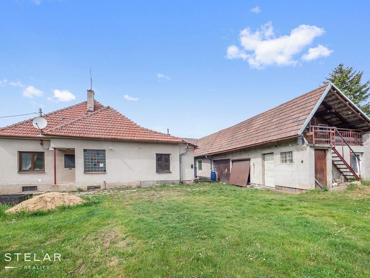 Prodej rodinného domu 132 m², pozemek 1139 m² – fotografie 3