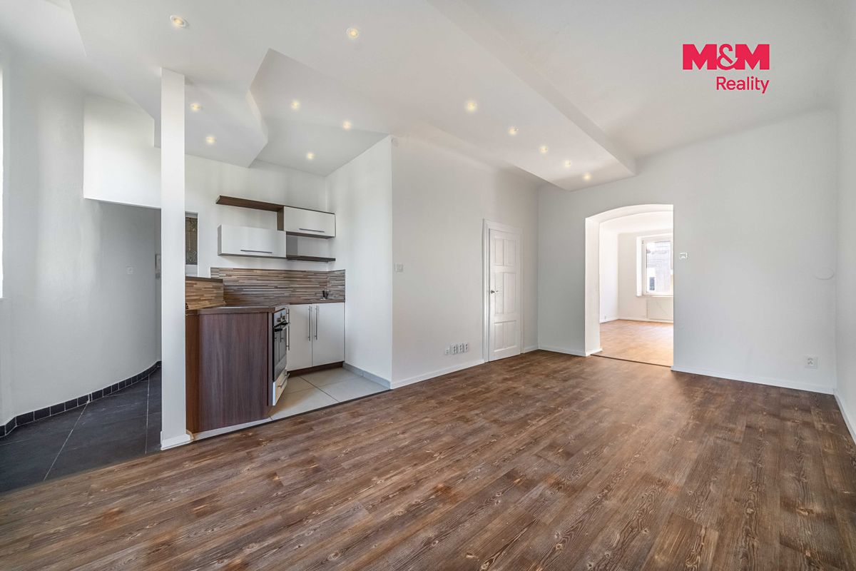 Pronájem bytu 2+kk 57 m² – fotografie 4