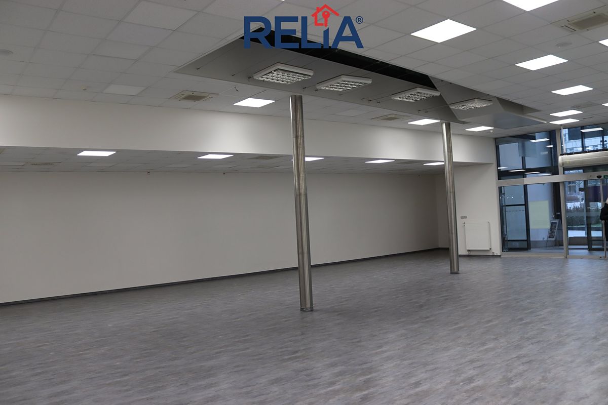Pronájem obchodního prostoru 277 m² – fotografie 3