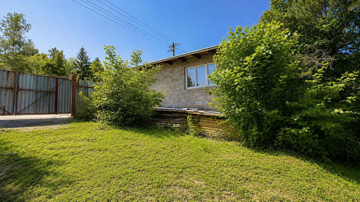 Prodej rodinného domu 135 m², pozemek 1216 m² – fotografie 2