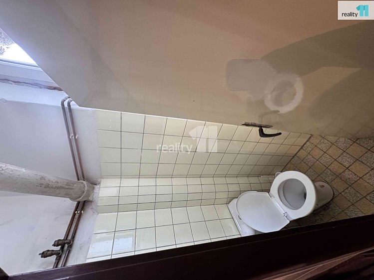 Комерційне приміщення на продаж, 168 м² (11 з 21)