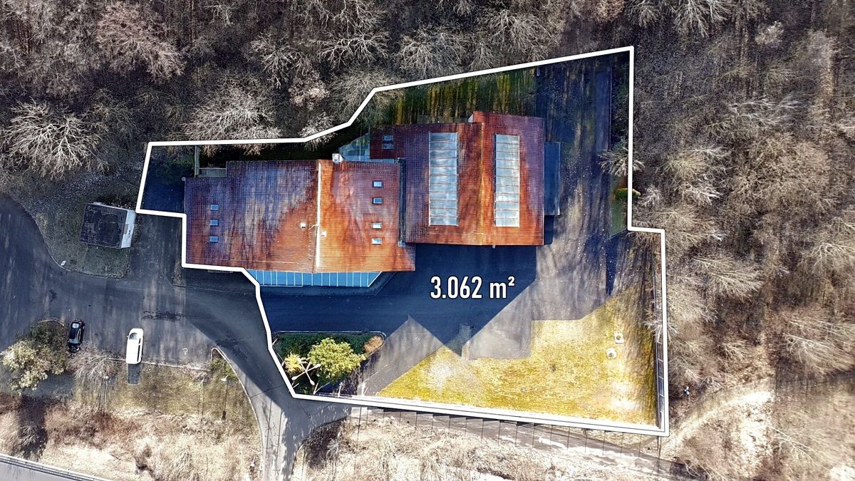 Prodej skladového prostoru 1500 m² – fotografie 2
