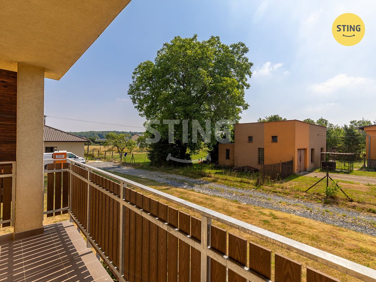 Prodej rodinného domu 230 m², pozemek 1129 m² – fotografie 3